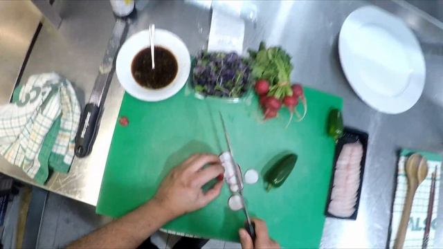 Kingfish Carpaccio - Guaranteed Party Winner смотреть онлайн