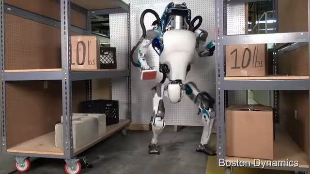 Будни роботов из Boston Dynamics.Русская озвучка.😁 смотреть онлайн
