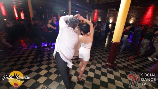 Moe Flex & Jessica Quiles Hernandez - Salsa Social Dancing | Salsa Sunrise Party 2019