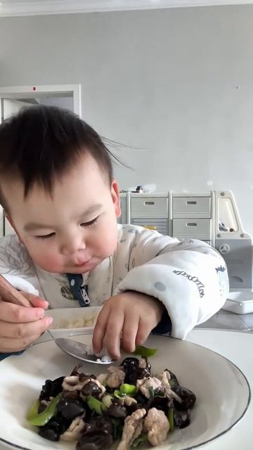 ASMR: Food смотреть онлайн