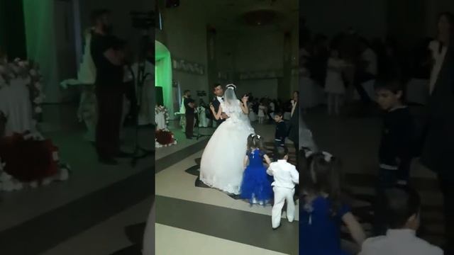 Самая лучшая песня 🎶🎶🎵🎵 смотреть онлайн