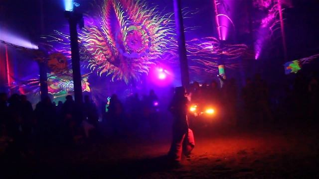 Фаер шоу. Глотание огня. Василиса Юдина, NARTANA. Систо 2015. смотреть онлайн