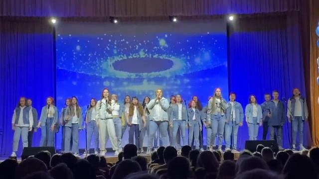 Отчетный концерт "Миллион голосов" 30.04.2022 г. Песня -"Sing". смотреть онлайн