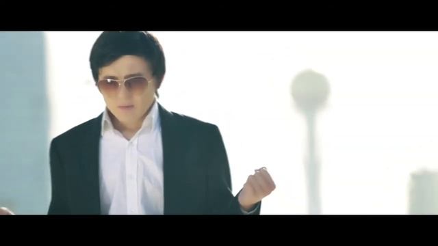 aiu armanim fotoklip смотреть онлайн