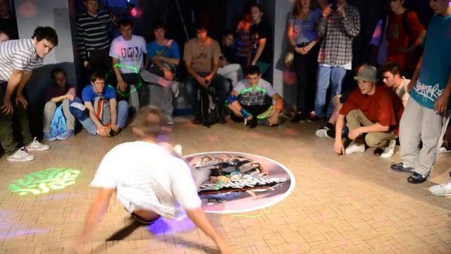 Angry Birds Vs Over Drive Vs One Way