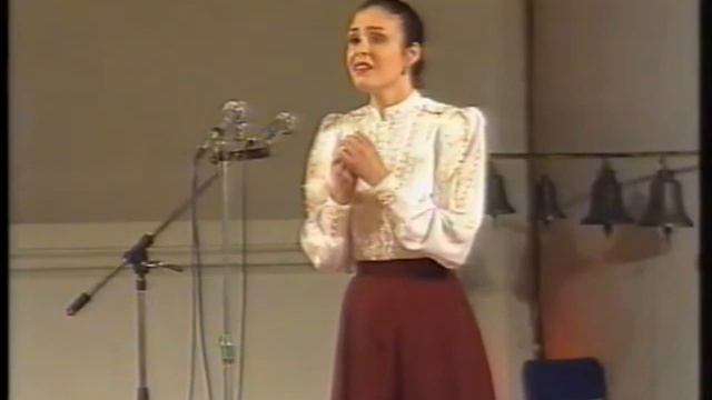 "Бедная птичка в клетке сидит" (1995) г. Москва смотреть онлайн