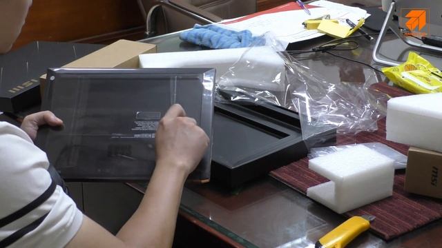 MSI Summit E13FlipEvo Core I7 12th Gen 1280P Nhập Khẩu Từ Mỹ