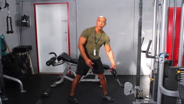 HOW TO DO SQUAT AND HI  ROW WITH HALF ROLLERS HEELS ON TOP