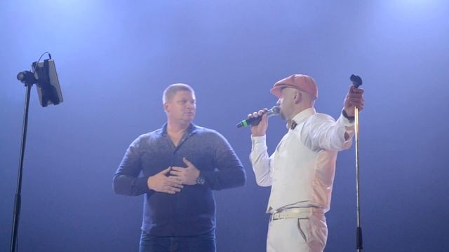 Серега «нашел сына» в Николаеве 25.11.19 смотреть онлайн