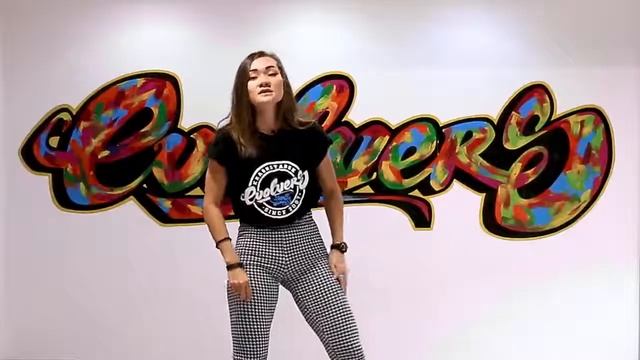 Как танцевать Dancehall | Видео-урок: Feel Deflow | Валерия Боргоякова смотреть онлайн