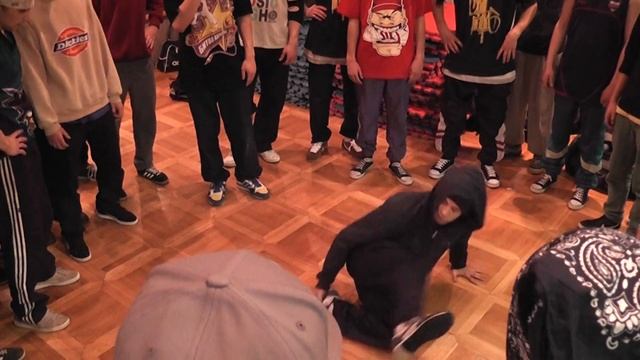 Smart Session 2011\ bboy Sir Op смотреть онлайн