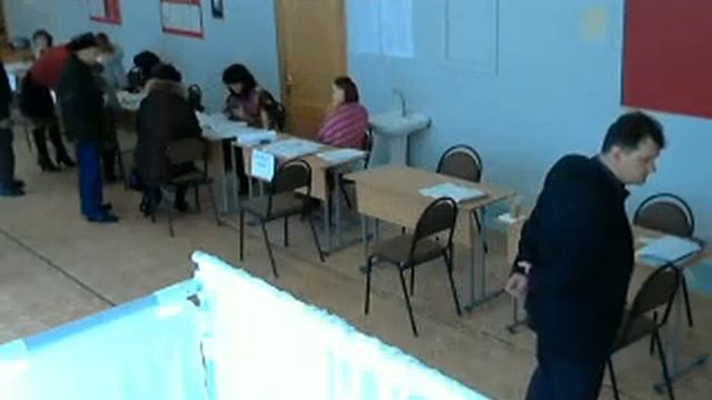 УИК 420 камера №1 2012-03-04_UTC_04-00.mp4