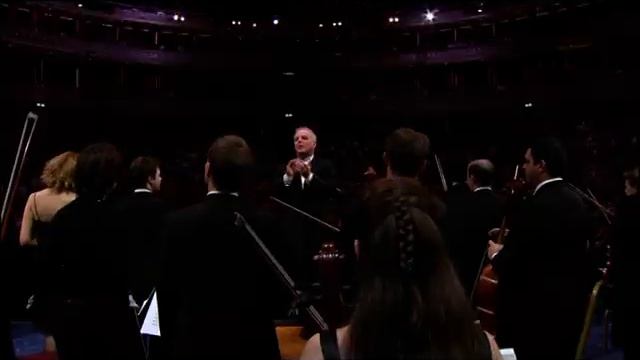Mahler Symphony No.1 West Eastern Divan Orchestra 2005 Royal Albert Hall Proms part 2 смотреть онлайн