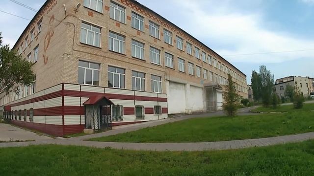 Видеозарисовка. г Сатка. 40 школа. Монтаж видео 12 августа 2022 г. смотреть онлайн
