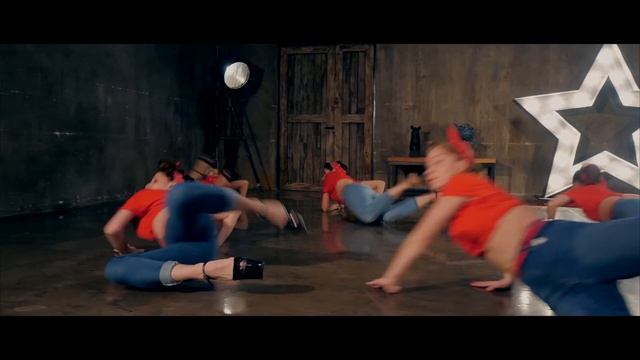 choreo by Elena Isupova /Le_Queens/ Tricky - Piece Of Me/ FRAME UP STRIP смотреть онлайн