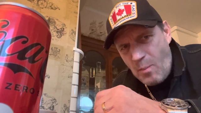 Грузчик в Роликсах смотреть онлайн