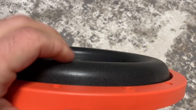 Установка сабвуфера DL audio Phiranha 12 V.2 смотреть онлайн