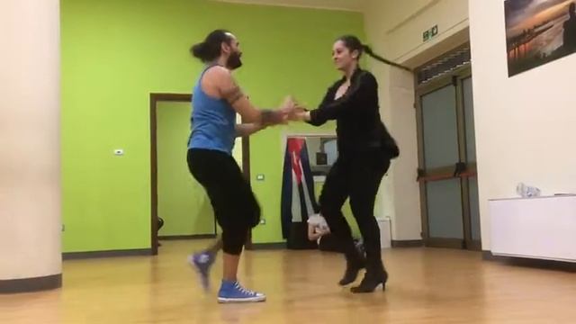 Figure salsa Cubana смотреть онлайн