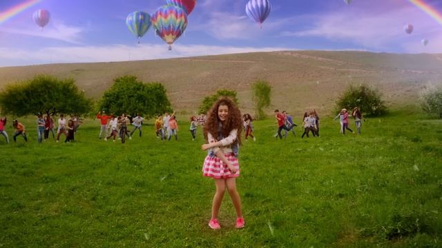 BETTY - New Generation [Official Music Video] смотреть онлайн