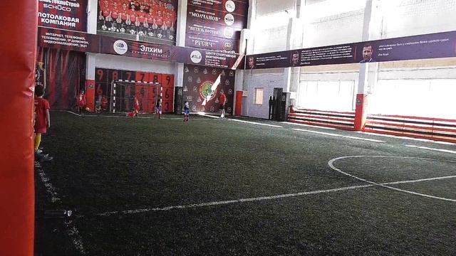 Турнир в Ногинске "Витязь CUP " ( 2012 г. ). Родник-Знамя -13 Ногинск. 2 тайм. смотреть онлайн