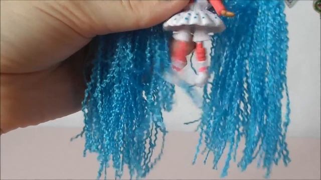 Кукла Мини Лалалупси Волосы нити обзор.Mini Lalaloopsy Loopy Hair Doll - Mittens Fluff 'N' Stuff смотреть онлайн