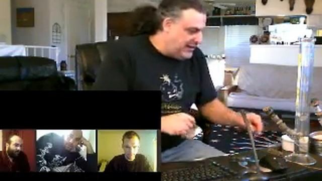 Quadruppling LA OG, DURBAN POISON, SOUR BUBBA KUSH, And FIRE OG OIL In One Bowl!