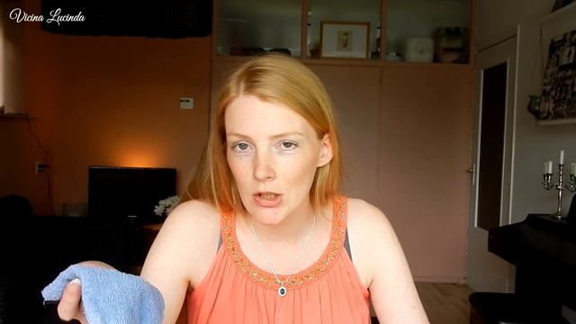 Hang drying clothes/ cotton mittens/ crunchy towels hack/ housetour? | VICINA LUCINDA