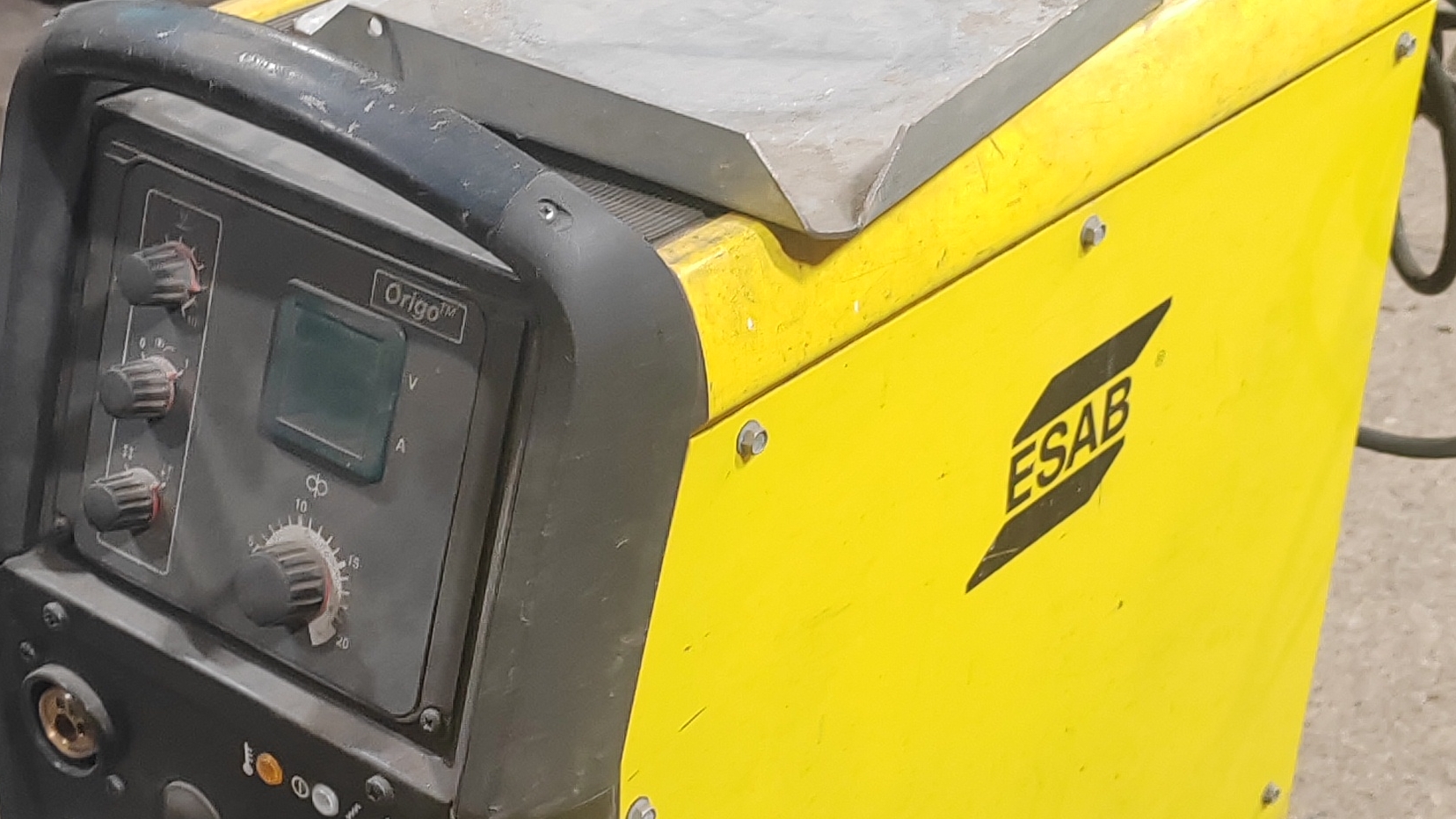 ESSAB Полуавтомат для сварки котлов. смотреть онлайн