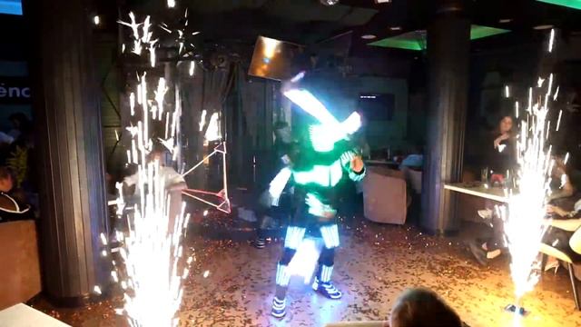 DESENOV - нам 1 год смотреть онлайн