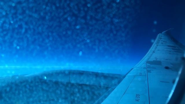 SEVERE TURBULENCE ABOVE ATLANTIC OCEAN | TUI BELGIUM | VINCE TRAVELLING смотреть онлайн