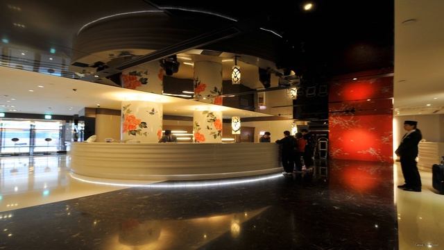 Caesar Park Hotel смотреть онлайн