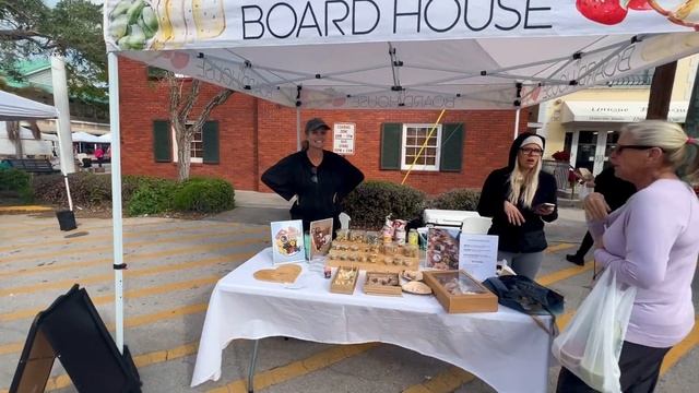 Robb’s Saturday Morning Walking Tour of the Third Street South Farmers Market | Naples, Florida смотреть онлайн