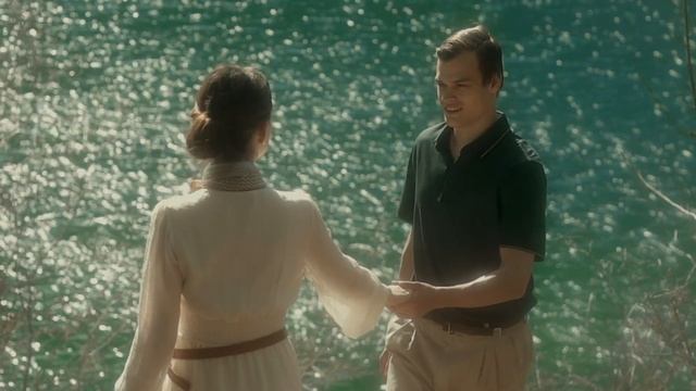 Луна и Моря