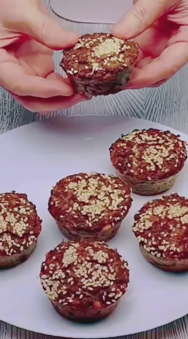 Для тех, кто стремится похудеть! Вкусно и полезно 👍Булочки с брокколи низкокалорийный рецепт смотреть онлайн