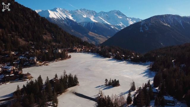 Включить САМЫЕ РАССЛАБЛЯЮЩИЕ зимние виды Швейцарских Альп с беспилотника в разрешении 4K смотреть онлайн