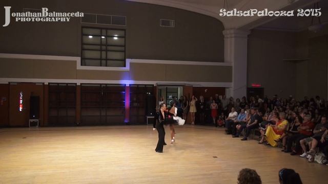 Samba by Ilya and Polina of Dance With Us Ottawa смотреть онлайн