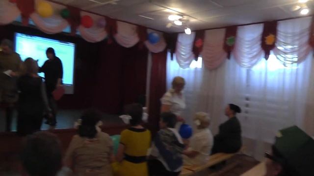 09.04.2015 Елабуга. В зале школы глухих 00102 смотреть онлайн