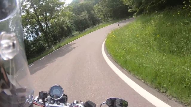 Moto Guzzi California 1400 Eldorado - an interesting alternative to H-D смотреть онлайн