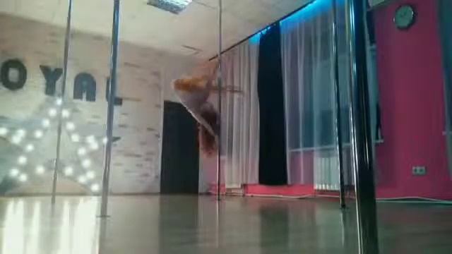 Виктория Вишневськая и разнообразие выходов во флага смотреть онлайн