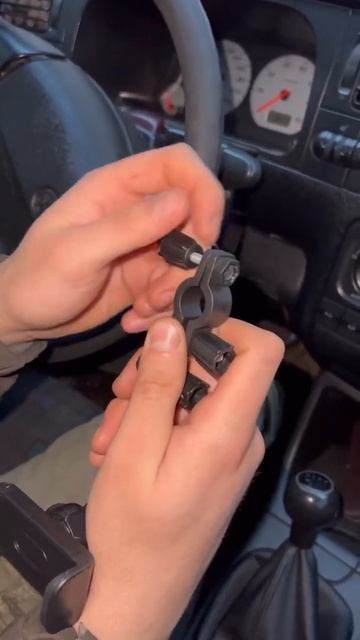 Проверил зимний держатель для телефона в авто