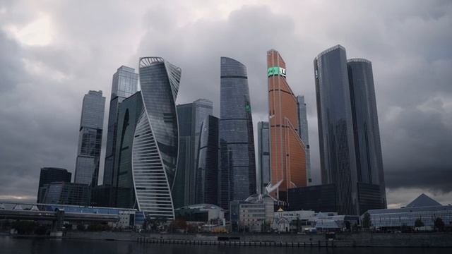 HIGHCRAFT: программа по воспитанию нового поколения руководителей смотреть онлайн