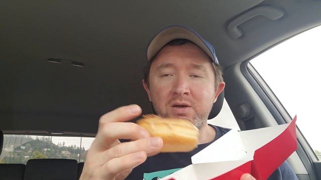NEW Pumpkin Spice & Maple Pecan Dream Donuts From Tim Horton's!