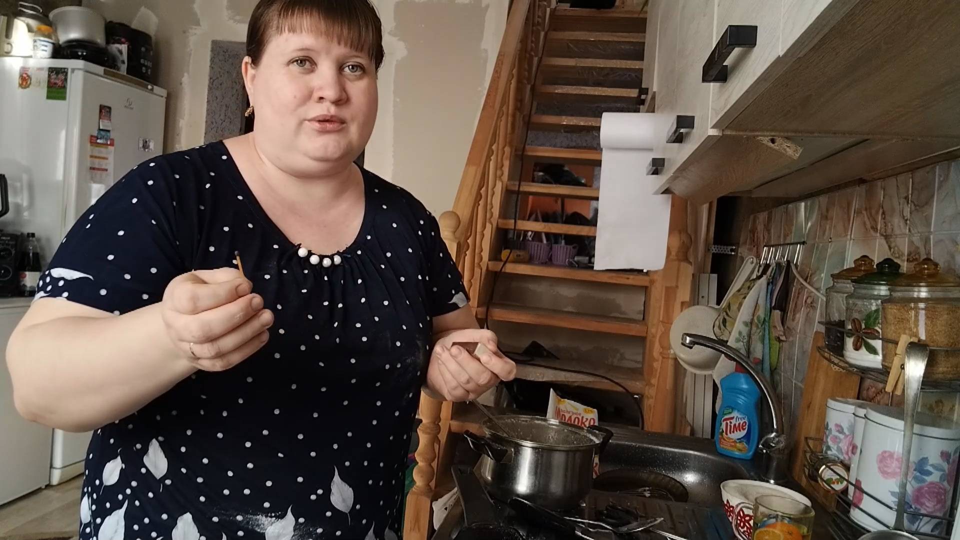 ПРОСТАЯ ЖИЗНЬ 45// ЖАРИМ БЛИНЫ//ВСПОМНИЛА ДЕТСТВО //ЖИЗНЬ ПРОСТЫХ ЛЮДЕЙ смотреть онлайн