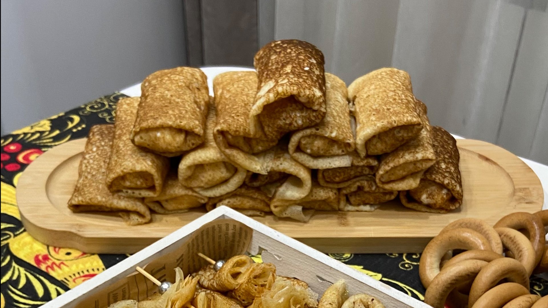 Блины с творогом. смотреть онлайн