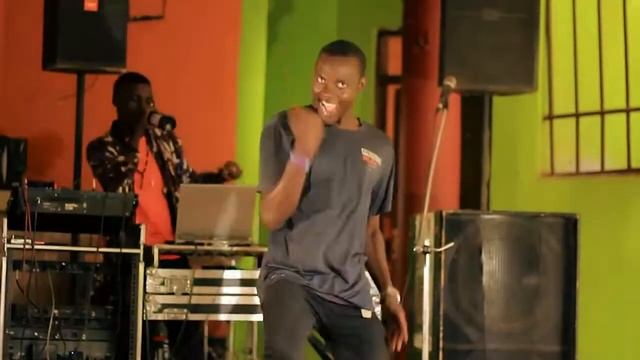 Dr. Willy Ug - Stress Official Music Video 2022 смотреть онлайн