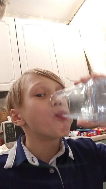 кто съест арахис с васаби тот молодец смотреть онлайн