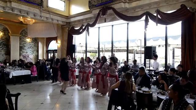 Anoush, Ahmed Hussien & Egyptian Fantasy Dancers смотреть онлайн