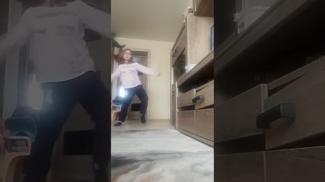 1000011918.mp4 смотреть онлайн