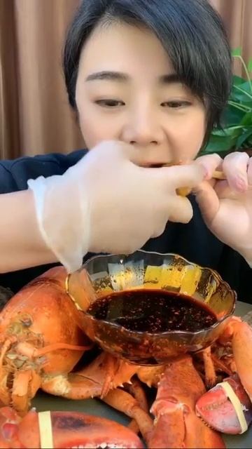 [Mukbang ASMR] Eating Giant Lobster🦞Spicy SeafoodBoil Abalone(Eat at home show) смотреть онлайн
