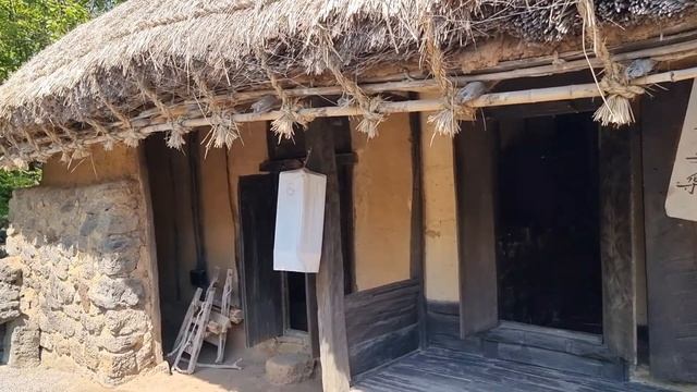 Jeju Folk Village|Чеджу, восточное побережье|Сезон сушёных кальмаров|